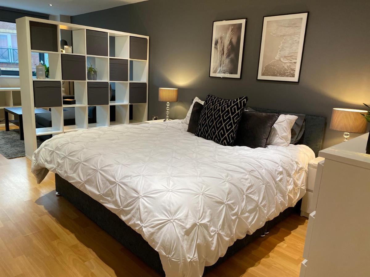 City Centre Modern Studio Apartment - Westone Free Wifi, Gym Access, Netflix 谢菲尔德 外观 照片