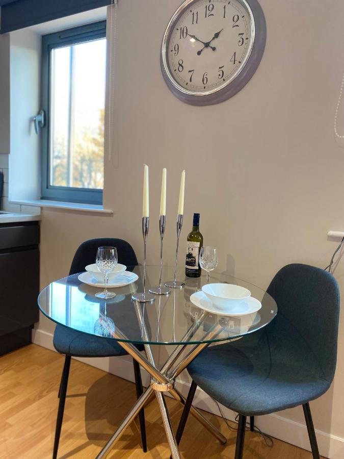 City Centre Modern Studio Apartment - Westone Free Wifi, Gym Access, Netflix 谢菲尔德 外观 照片