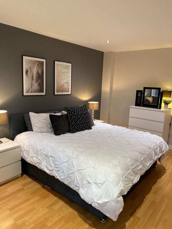 City Centre Modern Studio Apartment - Westone Free Wifi, Gym Access, Netflix 谢菲尔德 外观 照片